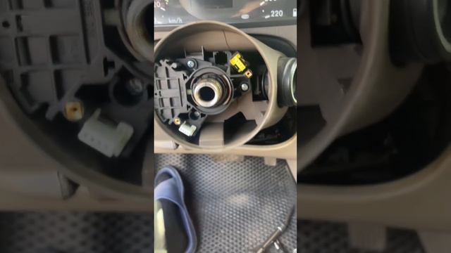 А160 w168 2002г замена выключателя поворота, дальний свет, вертолет. смотреть онлайн