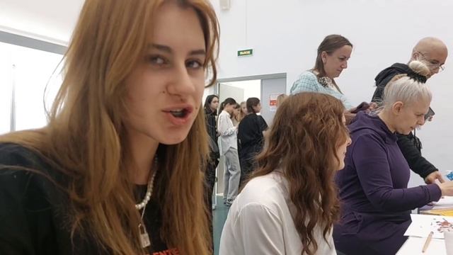 Мастер-класс Ирины Поволоцкой по китайской живописи вслепую.