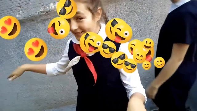 Как ссорятся лучшие подруги? смотреть онлайн