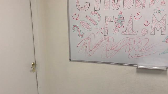 "Последний день" мастера маникюра смотреть онлайн