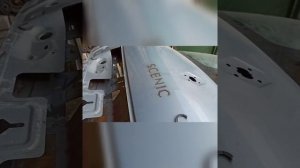 Как снять шильдик с авто , убрать буквы с багажника