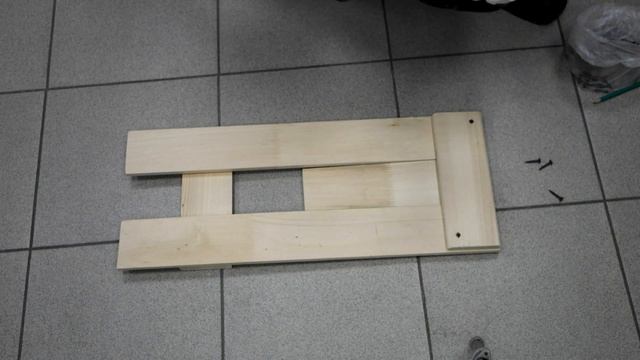 Самодельный стеллаж из досок для ткани смотреть онлайн