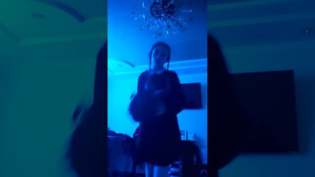 #ету сумку мне муж купил#wednesday#понедельник #тренд #youtob смотреть онлайн