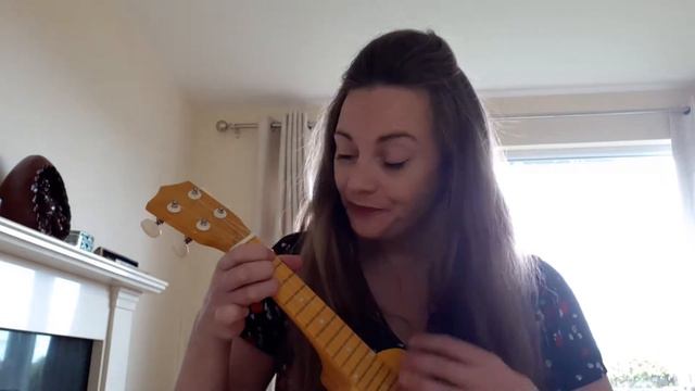 Vance Joy - Riptide #vancejoy #riptide #ukuele #tinyguitar #darkside #heehee #giggles #gig #booknow смотреть онлайн