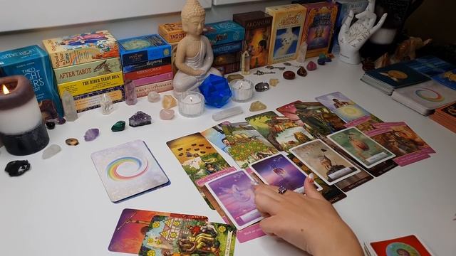 What Are They Thinking About You??Their Current Thoughts? Pick a Card? Love Tarot Reading (Timeless смотреть онлайн