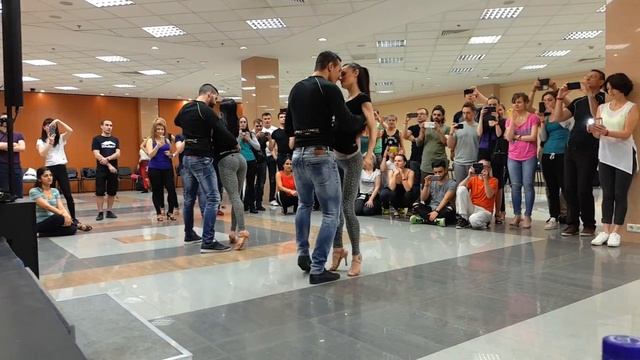 Bachata(Andrea & Silvia). Moscow salsa & kizomba festival 2017 смотреть онлайн