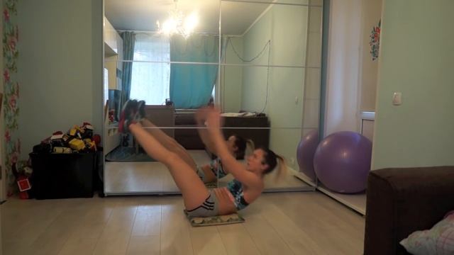 Жиросжигающая интервальная тренировка — HIIT WOD7 смотреть онлайн