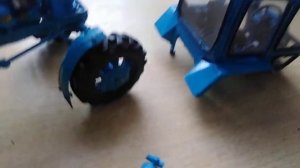 Модель трактора мтз 82 из бумаги
