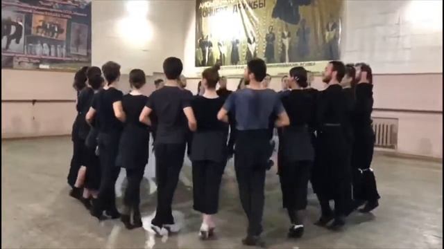 АНСАМБЛЬ КАВКАЗ АБХАЗИЯ смотреть онлайн
