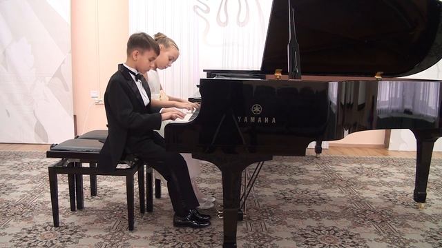 Ф.Шуберт "Вальс" М.Глинка "Андалузский танец" смотреть онлайн