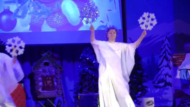 СКАЗКА ПРО ИВАНА ДУРАКА, БАБУ ЯГУ, ЛЕТАЮЩИЙ ВАЛЕНОК И УТОПЛЕННЫЙ СМАРТФОН (1 часть) смотреть онлайн