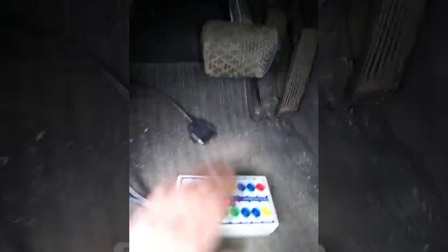 Тестер обд роз'єма OBD II Break Out Box смотреть онлайн