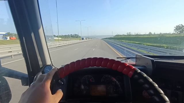 Продолжение замены моста на Ман 14.232 /// Сломался стартер на Вольво /// Готовлю жаркое в рейсе смотреть онлайн