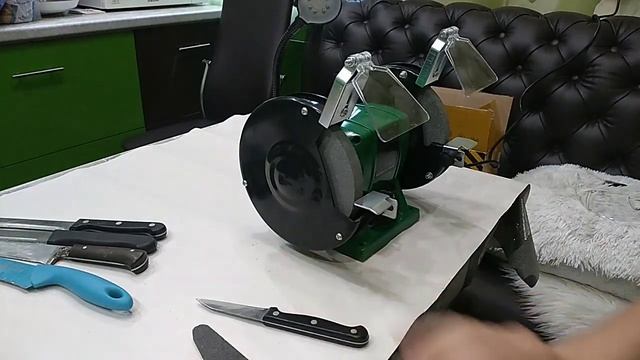 Как точить ножи на точильном станке? Точило FinePower 150Вт смотреть онлайн