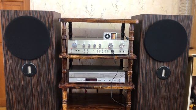 Колонки на широкополосных динамиках 4А-32 «Ломо». Усилитель Grundig V 5000. Плеер Fiio X1. смотреть онлайн