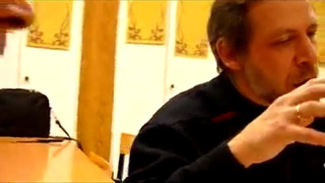 Александр Спарбер читает Б.Пастернака "На Страстной" смотреть онлайн