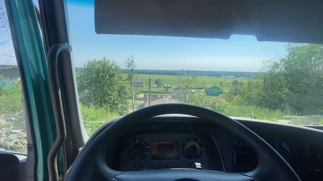 600 км в день на самосвале Мерседес! Вожу землю на Елагин остров смотреть онлайн