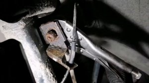 #Ford #FordFocus2 Замена стоек стабилизатора на Форд Фокус 2. Ремонт Ford focus 2 своими руками.