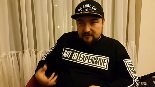 Известный художник о стилусе в смартфоне Samsung Galaxy Note 5 смотреть онлайн
