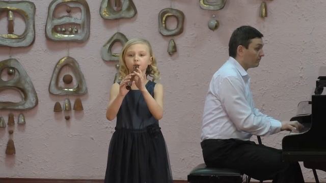 Романенко Ульяна, Ж.Б.Лойе Соната ми-минор смотреть онлайн