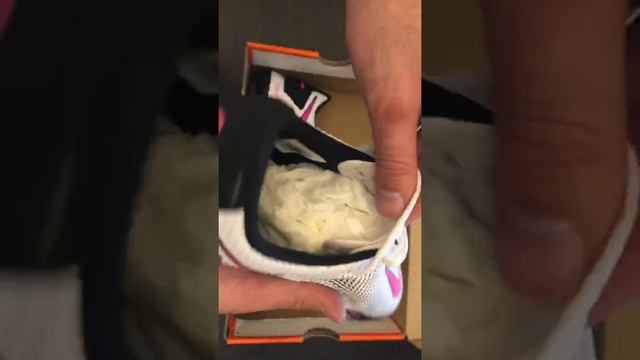 Шиповки nike phantom GT Pro TF смотреть онлайн