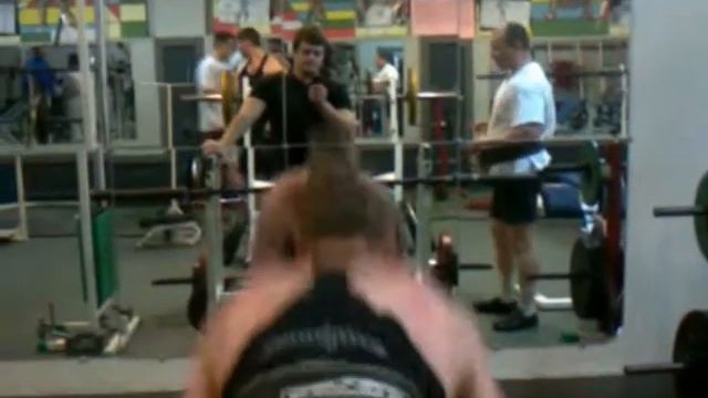 Жим Арнольда.avi смотреть онлайн