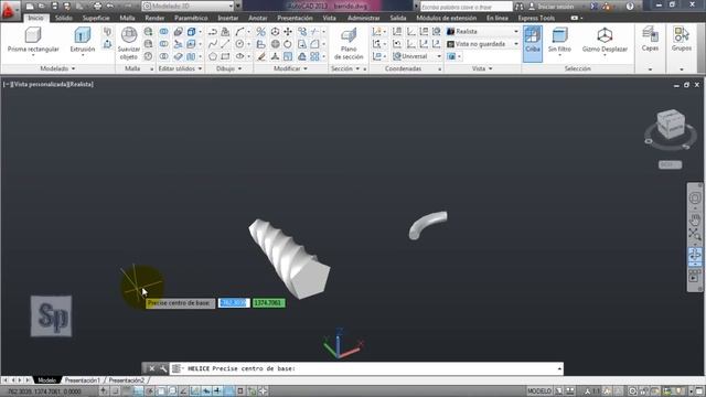 Autocad - 3/7 Iniciación 3D, básico 3D; revolución, barrer y solevar. Tutorial en español HD смотреть онлайн