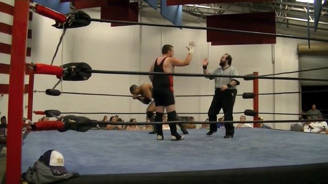 Miles Allen VS Chris "Shosmoove" Lea смотреть онлайн