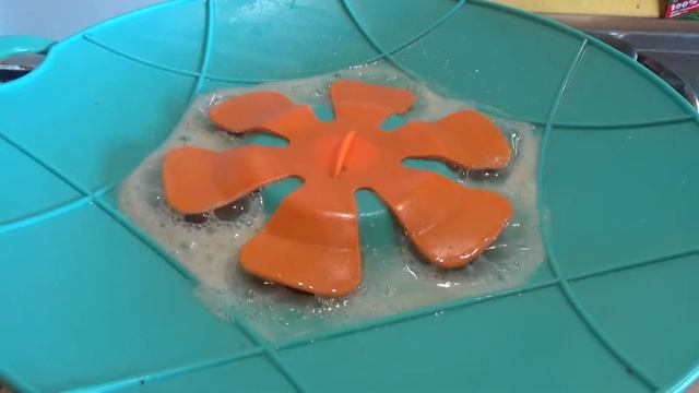 Как одной банкой консервов пятерых накормить..Пацан готовит? смотреть онлайн