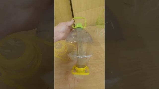 Из пластиковых бутылок сделал своими руками кормушку для птиц смотреть онлайн