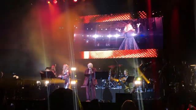 Martik & Googoosh Refaghat New concert Hamburg 2019 смотреть онлайн