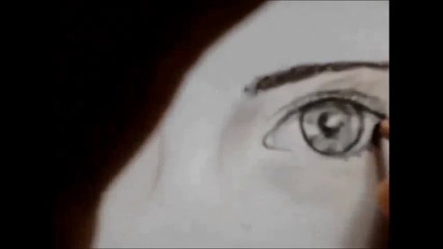 Как нарисовать серые глаза? How to draw grey eyes? (Hazal Kaya) смотреть онлайн