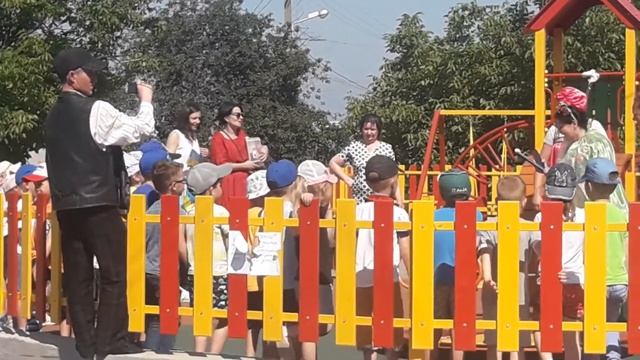 Открытие детской площадки на верхнем большевике смотреть онлайн