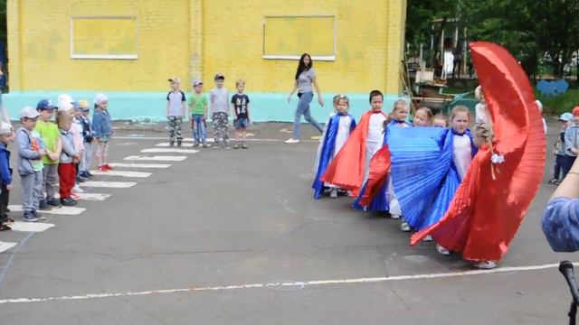 День защиты детей (Д/с 17 "Колокольчик) смотреть онлайн