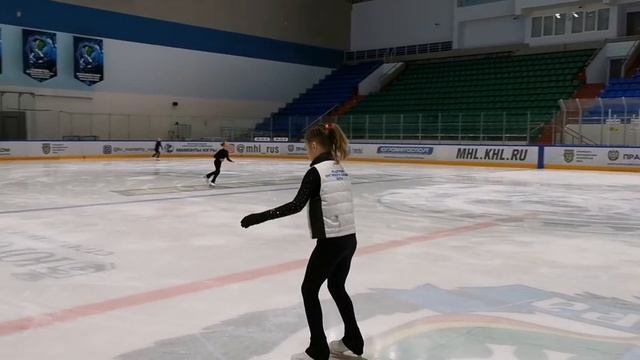 3 способа торможения в фигурном катании смотреть онлайн