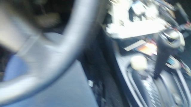 Снял консоль лампочки управления печки Мицубиси Каризма.mp4 смотреть онлайн