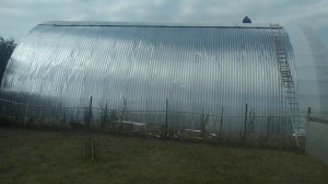 Арочный ангар своими руками/ ✅ Покрываем профлистом✅