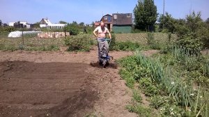 Вспашка огорода мотоблоком Мастер Ярд MT 70R TWK+