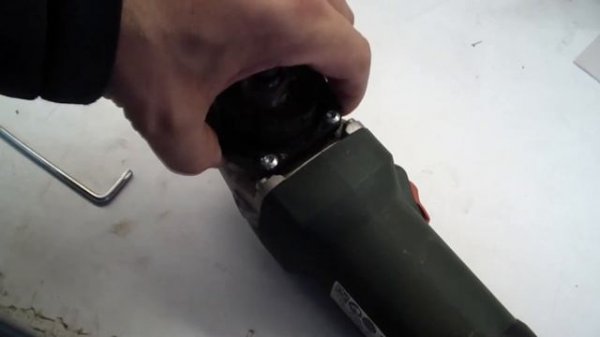 Как продлить жизнь УШМ?! Смазка редуктора УШМ! ВСЕ ЭТО БЕСПОЛЕЗНО!