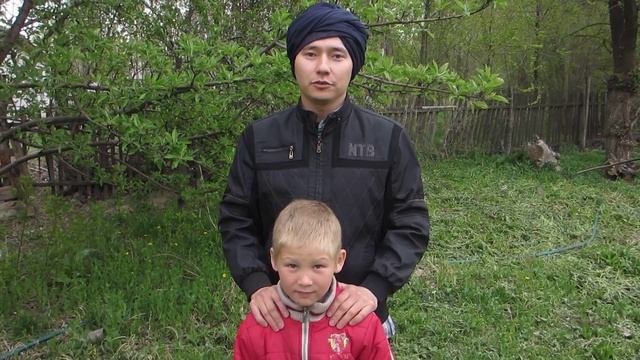 Нуманов. Падишах Даурен - Виталя поздравляю тебя с рождением сына смотреть онлайн