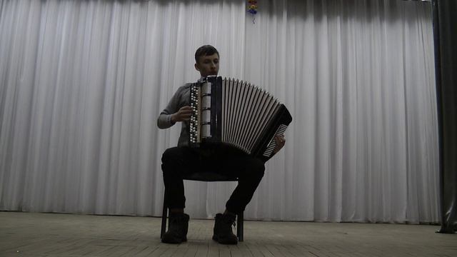 Пырх Евгений р.н.п. "Когда б имел златые горы" обр. А. Прибылова смотреть онлайн