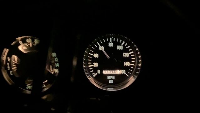 1950 Chevrolet Suburban Night Cruise смотреть онлайн
