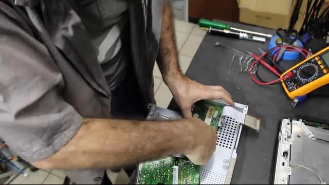 Curto-Circuito #004 - Problemas Com O Trafo TMS92920CT - Samsung T190