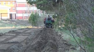 Пробуем почво фрезу по целине ,сломали три ножа,посадили картофель.