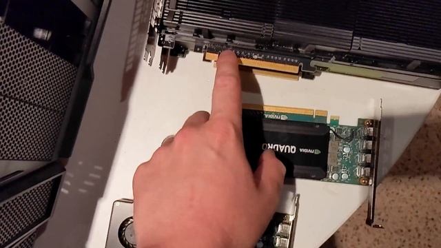 Render Farm Setup Tutorial for Blender | Part 1 of 2 - Hardware and Windows Installation смотреть онлайн