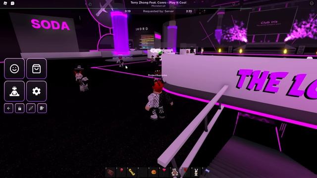 COPYING ROBLOX SLENDER OUTFITS смотреть онлайн