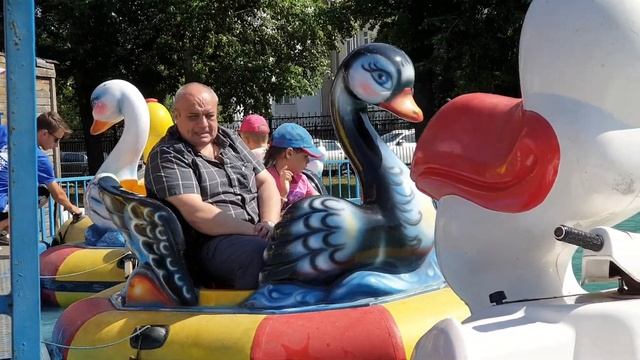 Вальсирующие лодки. Парк чудес. Кемерово. Лето 2023 смотреть онлайн