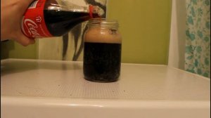 Кока Кола разъедает ржавчину