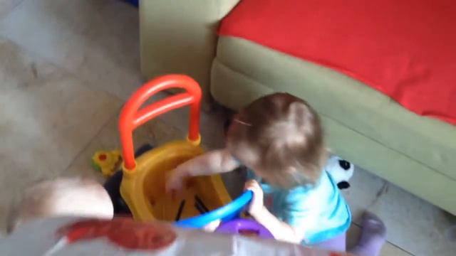 Держите меня семеро... смотреть онлайн