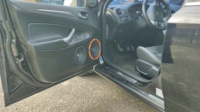 Тест dl audio Gryphon pro 200 в Ford Mondeo смотреть онлайн
